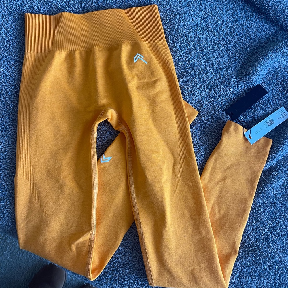 Oner active sunset mark size small regular length leggings